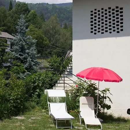 לינה וארוחת בוקר L'oura Challand-Saint-Anselme