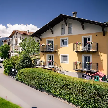L'oura Bed & Breakfast Challand-Saint-Anselme